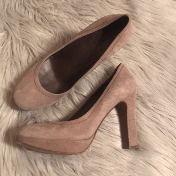 J. Crew Made in Italy shimmer nude heels size 7.5 - Picture 5 of 8